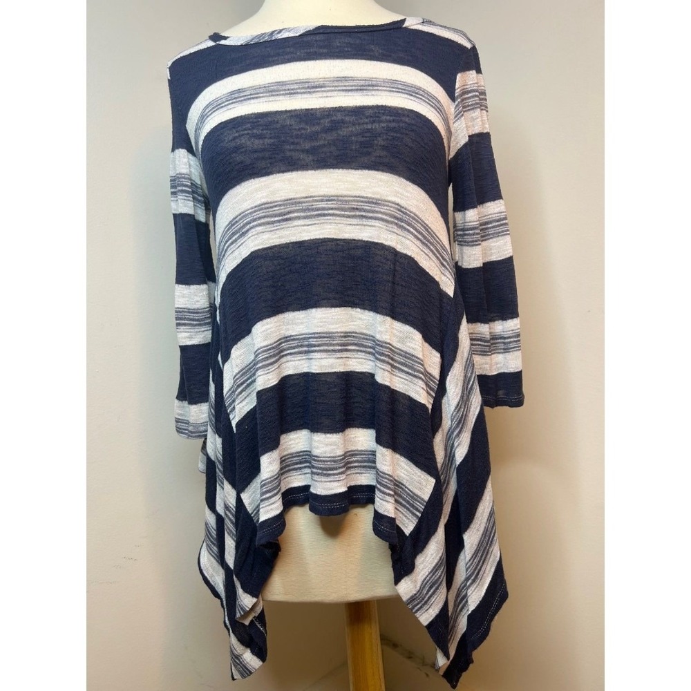 Francesca's Collections Asymetrical Striped Long Sleeve Blouse